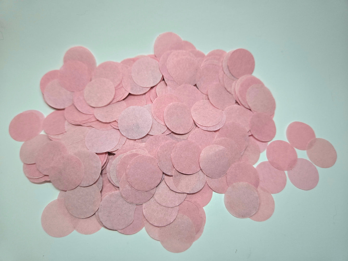 Round confetti, 20 scoops
