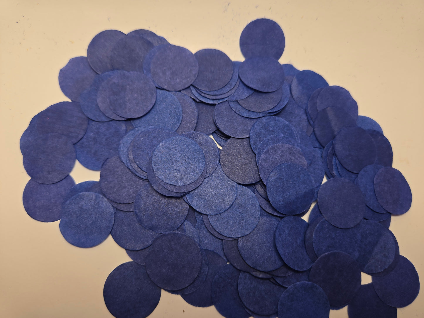 Round confetti, 20 scoops