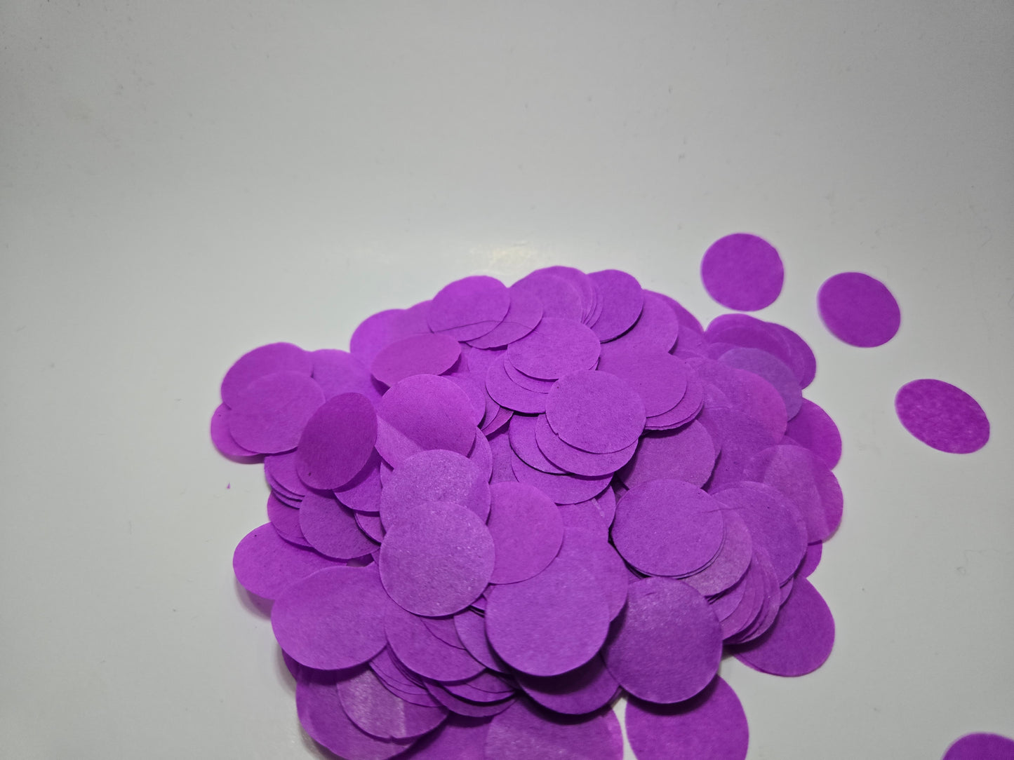 Round confetti, 20 scoops